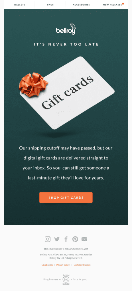 SmartrMail Christmas marketing examples - gift card